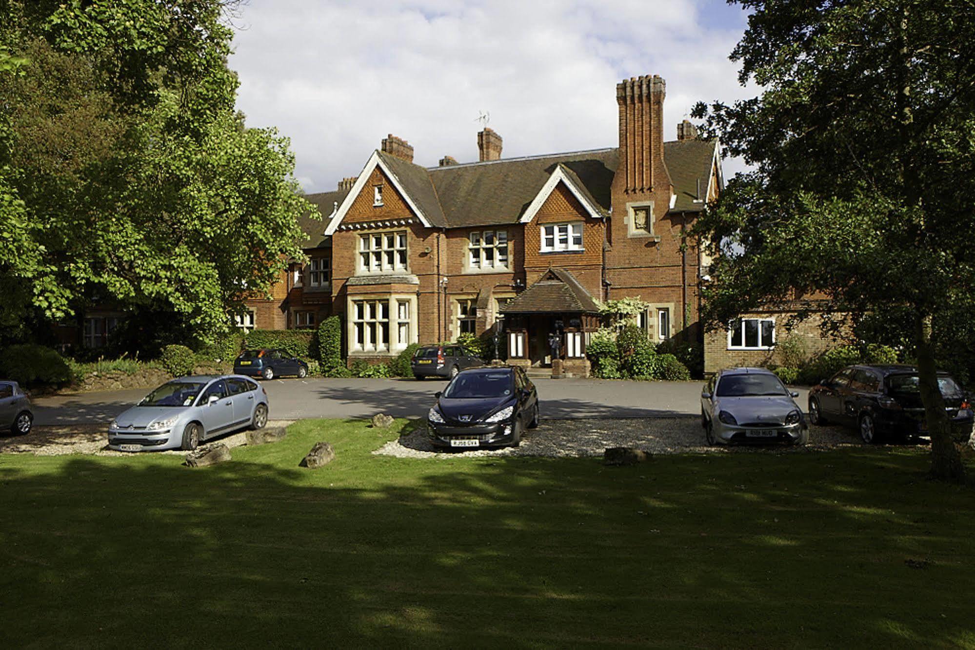 Cantley House Hotel - Wokingham Exterior foto